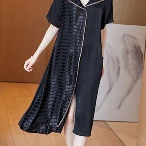 Loose mid-length skirt